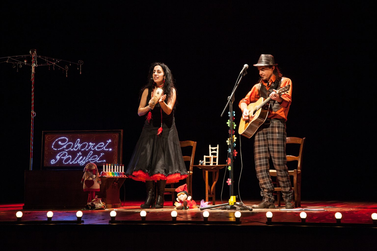 Cabaret-Patufet-Samfaina-de-colors-Foto-portada-alta.jpg