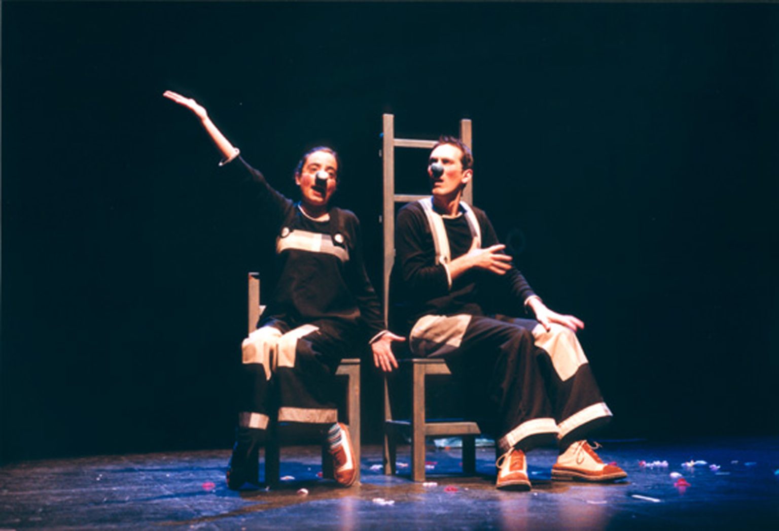 Contes-del-cel-Xirriquiteula-Teatre-Foto-3-baixa.jpg
