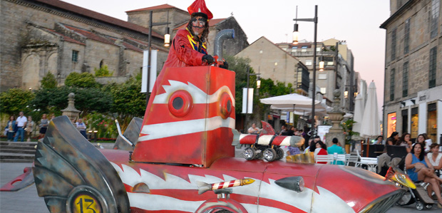 Rum-rum-Trasto-karts-Xip-Xap-teatre-Foto-4-baixa.jpg