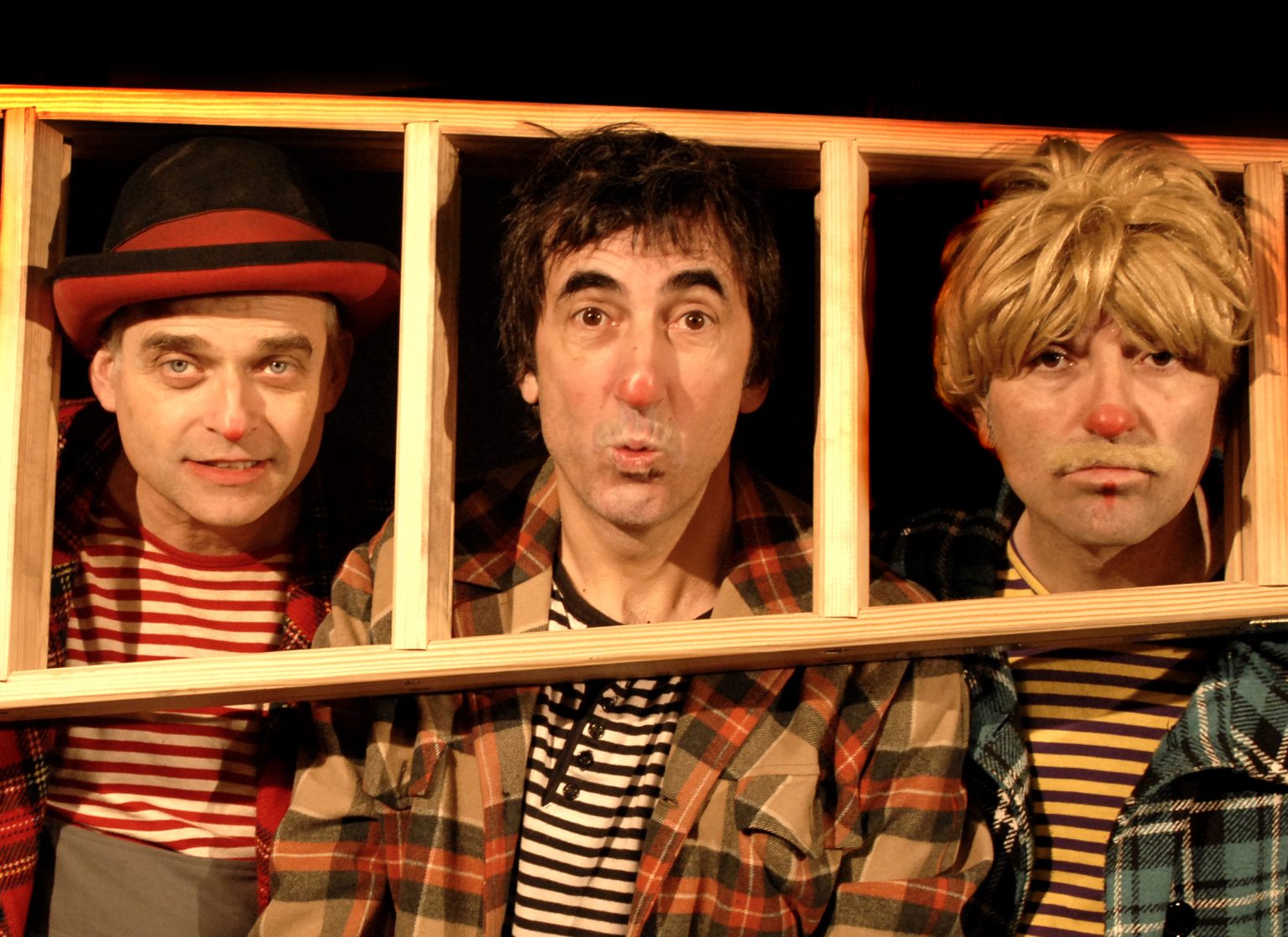 Sense-solta-Teatre-M-bil-Foto-3-alta-2.jpg